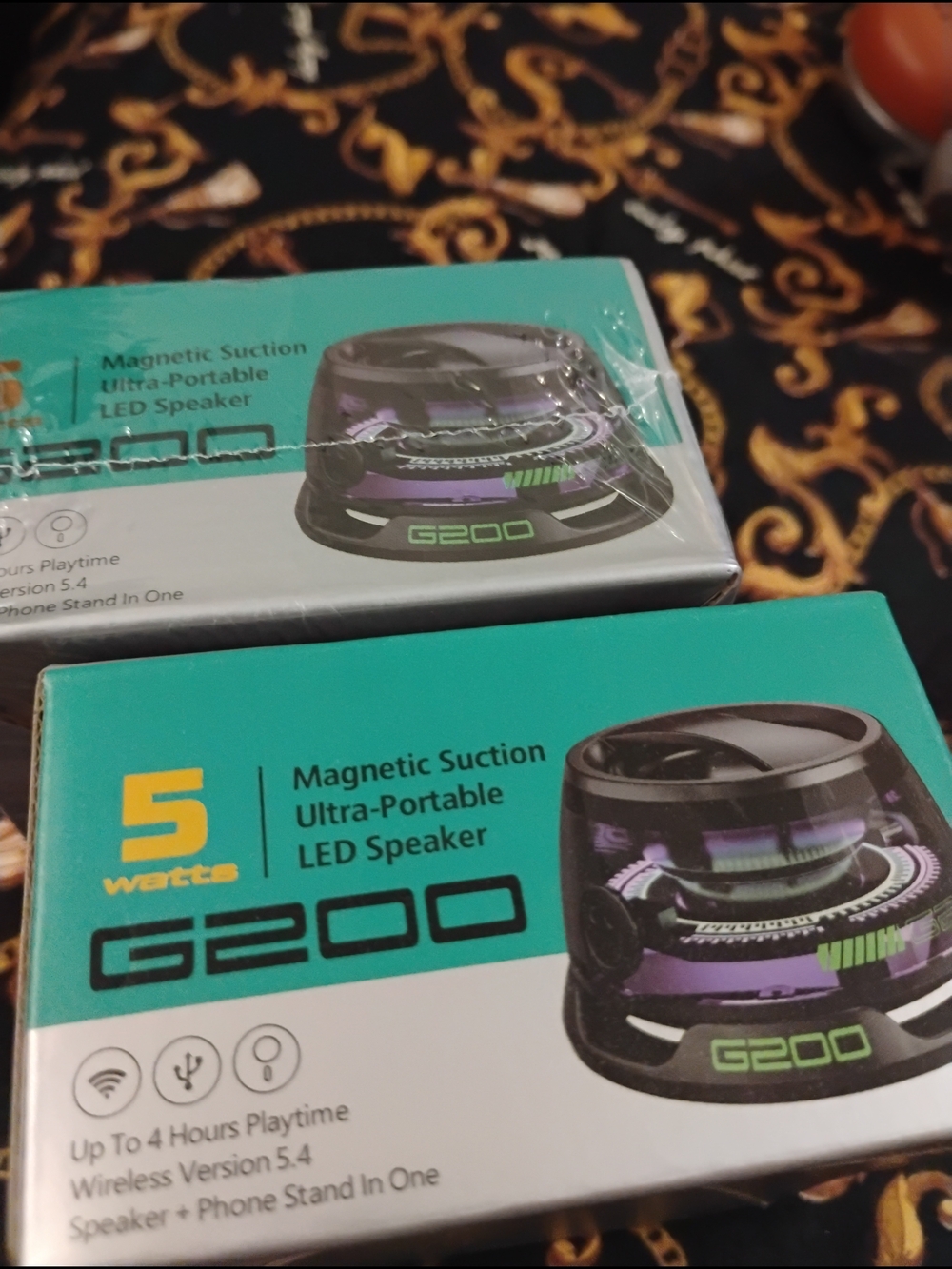 5 Watts!G200 Magnetic Suction To Phone Stand Ultra-Portable LED Speaker - Black